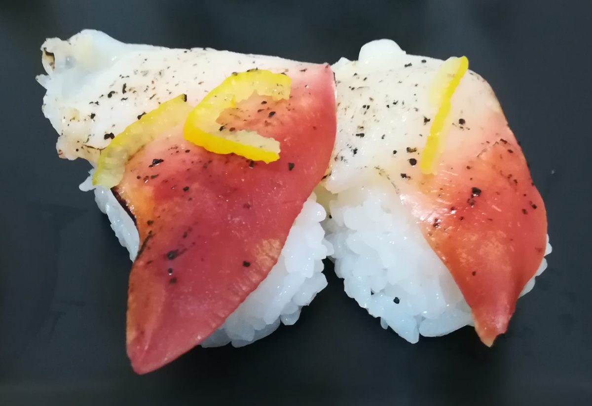 つぶ貝 赤にし貝 ほっき貝 はま寿司の100円2貫 貝 を食べ比べ スシメシ